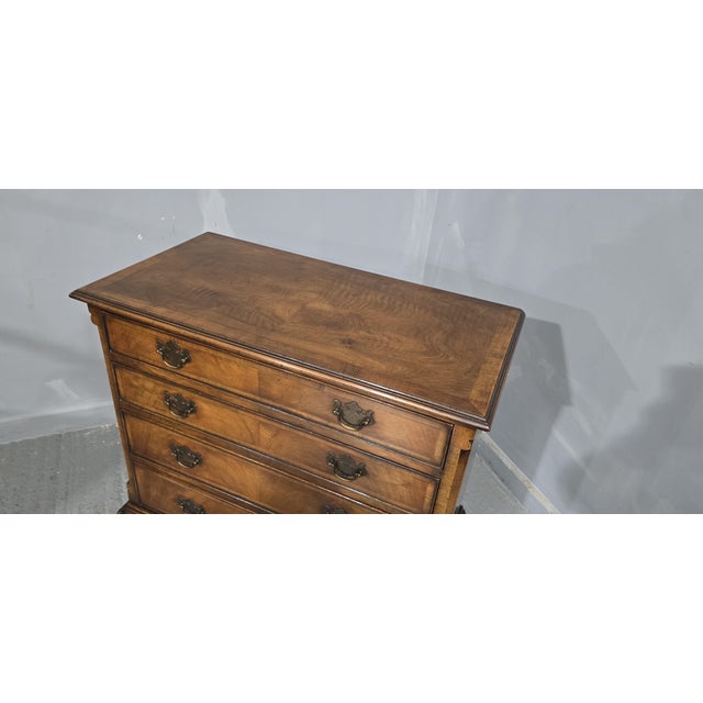 Queen Anne Walnut Chest of Drawers, 1920 For Sale - Image 10 of 11