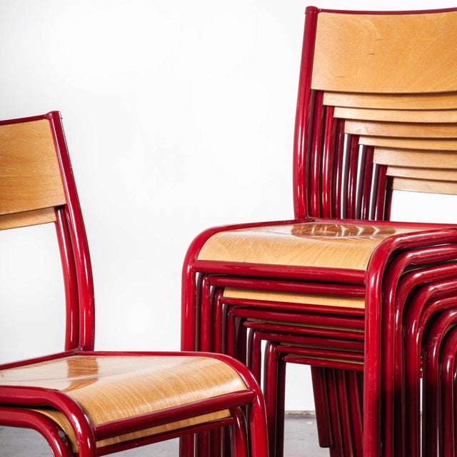 Red Stacking Dining Chairs with Beech Seat from Mullca, 1970s, Set of 4 For Sale - Image 3 of 7