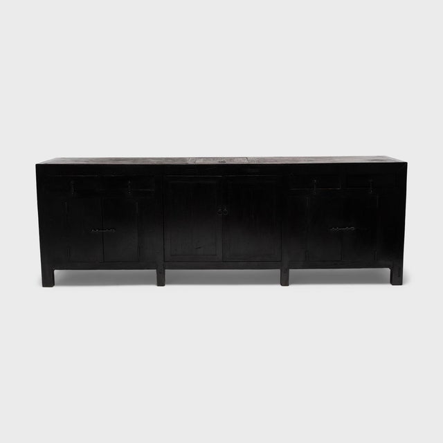 This provincial sideboard from northern China has a simple, clean-lined form. The large coffer dates to the late 19th...