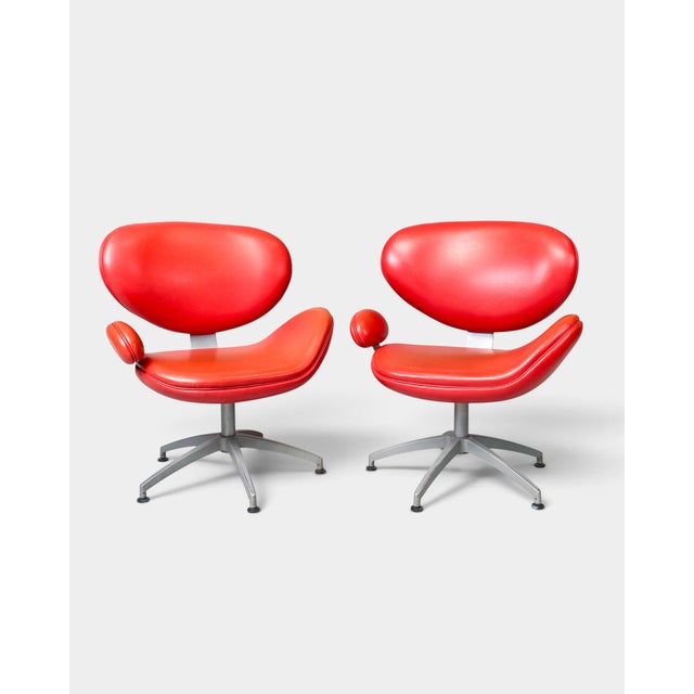 Striking pair of “Bird” lounge chairs designed by Preben Fabricius and Jørgen Kastholm, two of the most important figures...