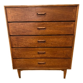 Lane Acclaim Mid-Century Walnut Highboy Dresser – 1960s For Sale