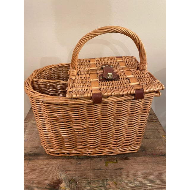 Brown Vintage Wicker Wine & Cheese Basket- Lined For Sale - Image 8 of 9