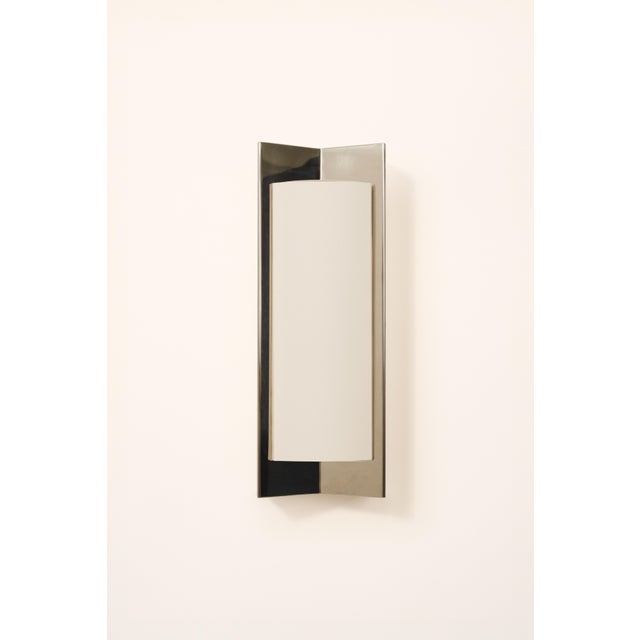 Contemporary Small Arrow Stainless Steel Table Lamp with Diffuser by Violaine d'Harcourt For Sale - Image 3 of 6