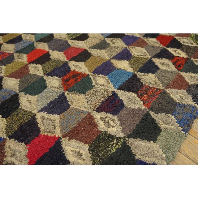 1930s Multicolor Hexagonal Geometric Antique American Hooked Rug 4'2'' X 5'4'' Handwoven Wool Carpet For Sale In New York - Image 6 of 9