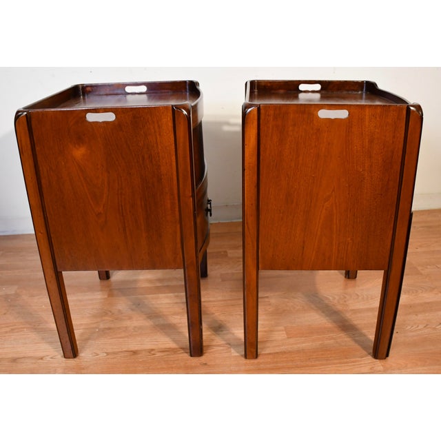 1920 Antique Beacon Hill Collection Regency Mahogany Nightstands Bedside Tables For Sale - Image 16 of 18