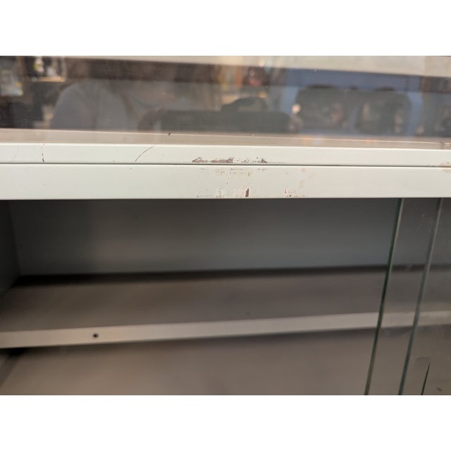 1950s French Office Cabinet For Sale In New York - Image 6 of 11