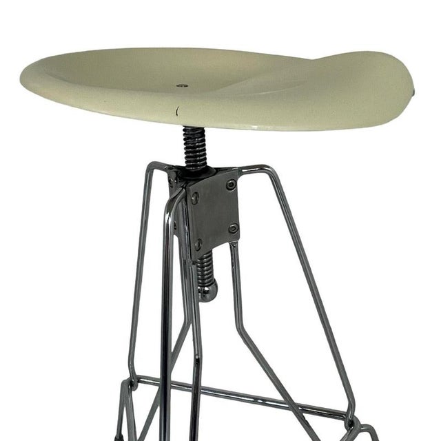 Vintage Industrial Bar Stool with Tractor Seat by Yasu Sasamoto for Dulton For Sale - Image 4 of 9