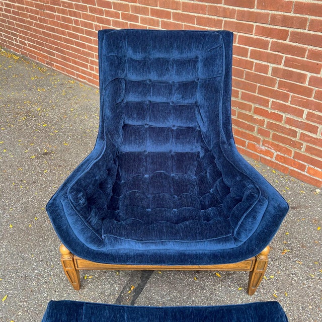 Vintage Castro Convertible “Arden” Lounge Chair and Ottoman For Sale - Image 9 of 9