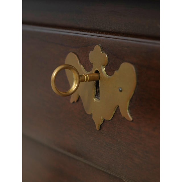 Wood Kittinger Historic Newport Mahogany Lowboy For Sale - Image 7 of 18