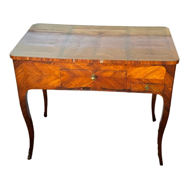 Late 19th-Century French Is Louis XV-Style Marquetry Writing Desk or Writing Table For Sale