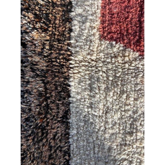 Textile Moroccan Mrirt Beni Ouarain Wool Rug, 1990 For Sale - Image 7 of 11