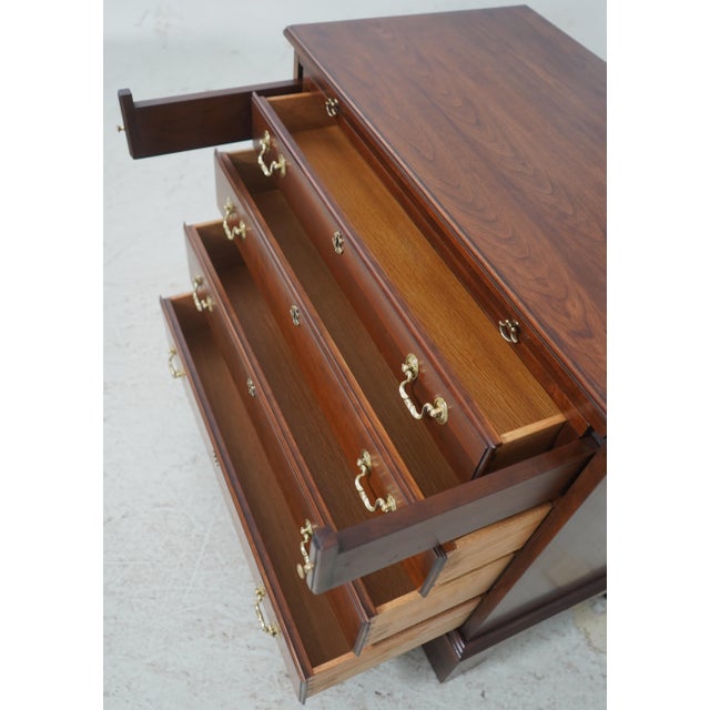 1970s Henkel Harris Cherry George III Serving Chest For Sale - Image 5 of 18