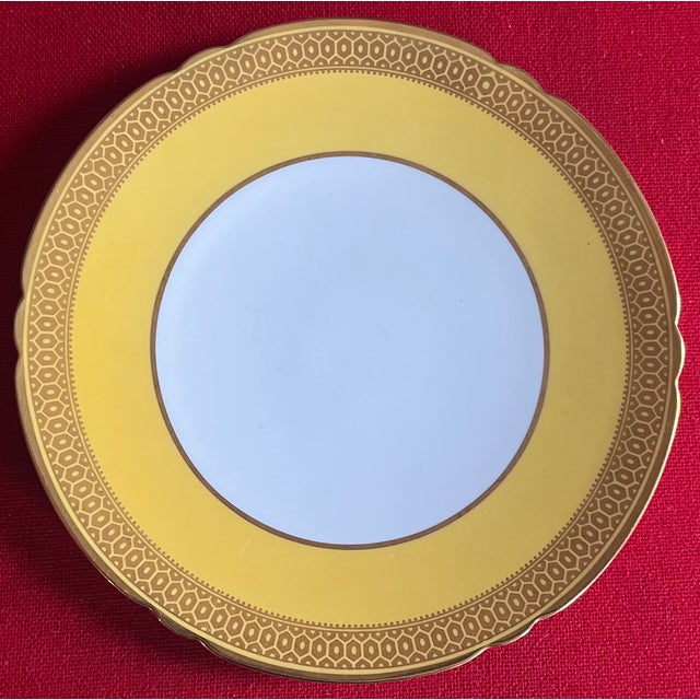 Antique Early 20th Century Spode Porcelain Yellow & Gold Honeycomb 9" China Plates - Set of 6 For Sale In New York - Image 6 of 17