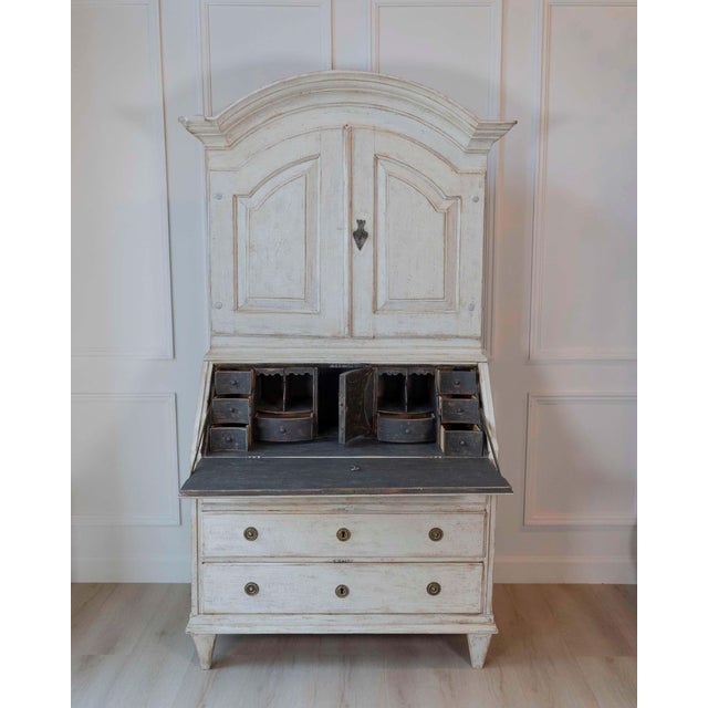 Writing cupboard from around 1800 hundered in pine, Sweden For Sale - Image 11 of 13