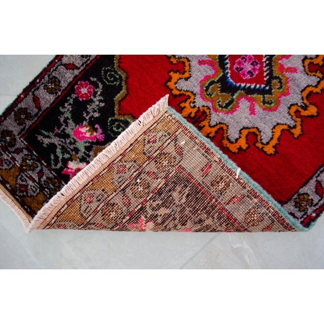 1970s Small Rug, Entry Decor, Bath Mat, Kitchen Accent, Turkish Rug, Door Mat, Lundry Room Decor 1'10" X 3'3" For Sale - Image 13 of 14