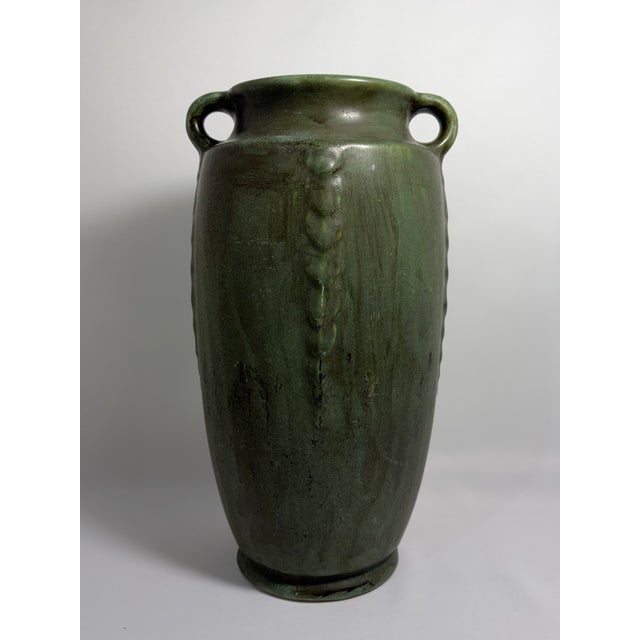 Vintage Niloak Art Pottery Green Double-Handle Vase – Benton, Arkansas For Sale - Image 4 of 11