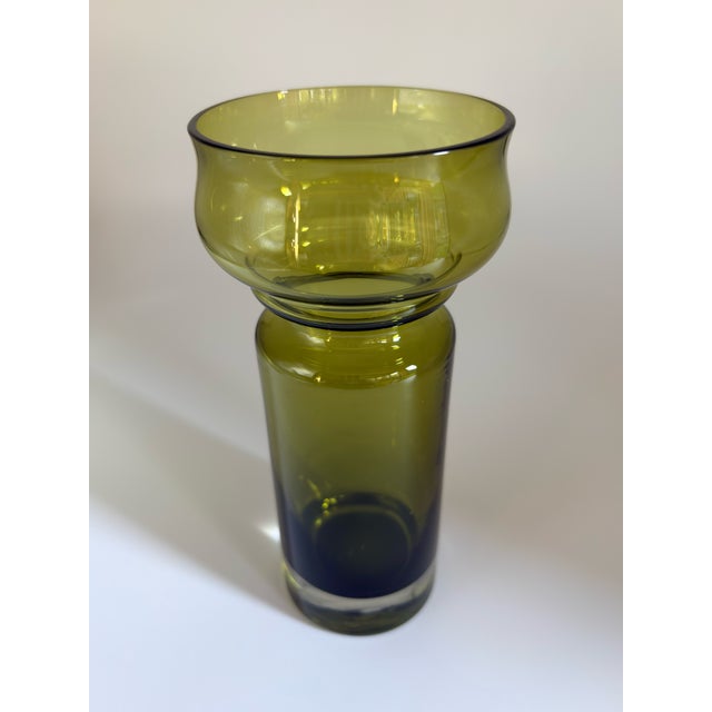 Vintage Green Glass Tulip Vase by Tamara Aladin for Riihimäen Lasi, 1960s For Sale - Image 4 of 11