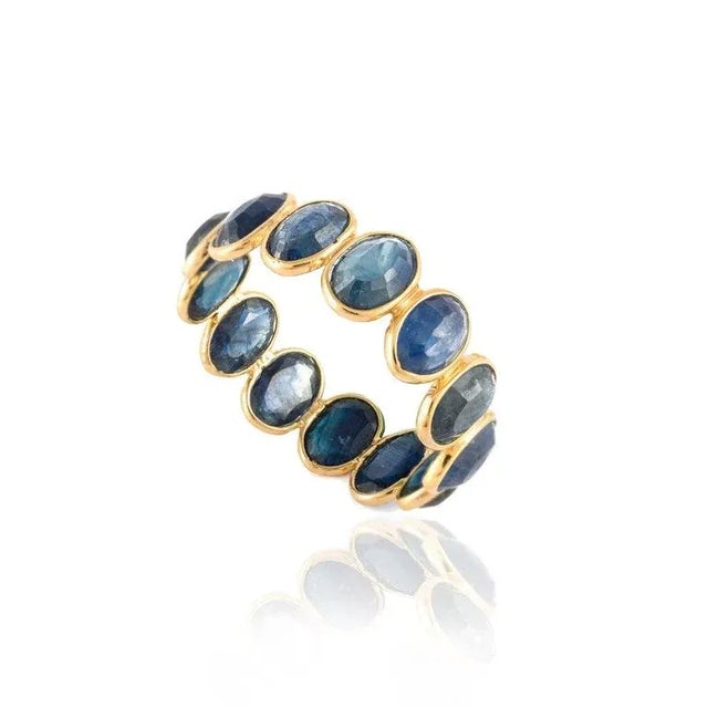 Blue Blue Sapphire Eternity Band Ring in 18k Yellow Gold Size 7 ( All Sizes Available) For Sale - Image 8 of 9