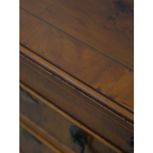 English Yew Wood George III Style Bachelor Chest For Sale - Image 16 of 18