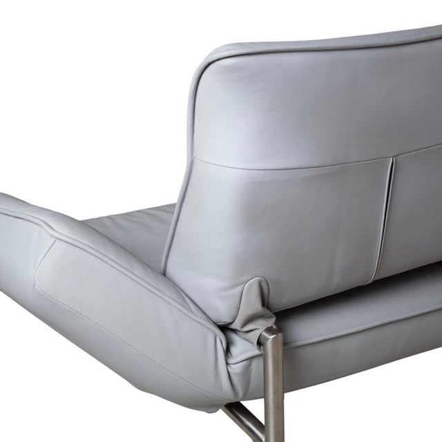 Blue Leather DS-450 Two-Seater Sofa with Manual Function from de Sede For Sale - Image 8 of 16