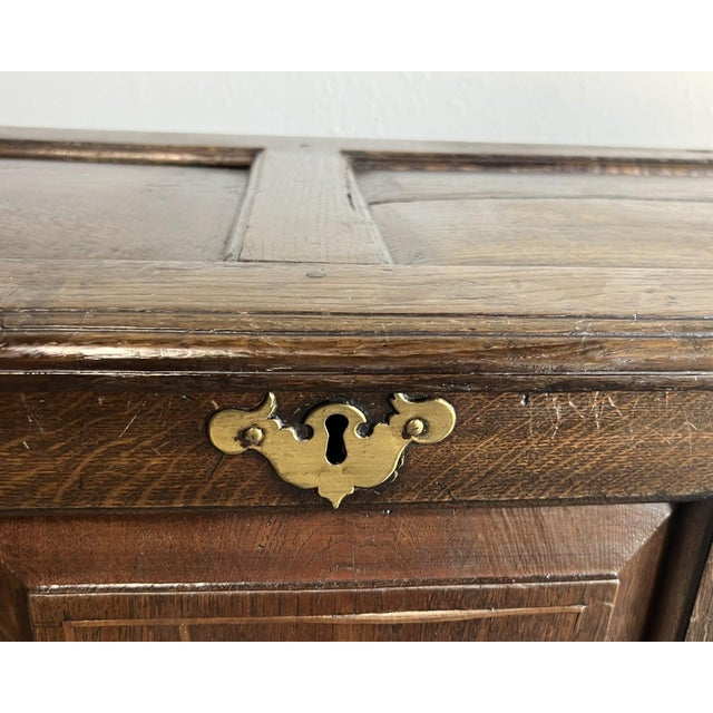 Antique French Oak Inlaid Blanket Trunk With Heart & Dove Motifs For Sale In Sacramento - Image 6 of 9