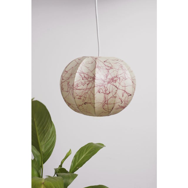 Mid-Century Modern Italian Coccoon Small Lampshade with Pink Veined Resin, 1970s, in Very Good conditions. Designed 1960...