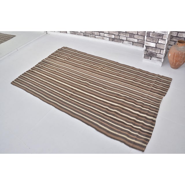 Turkish 1960s Decorative Turkish Stripe Kilim Rug For Sale - Image 3 of 10