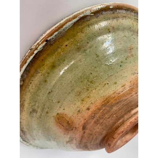 European Earthenware Bowl With Sponge Wear Polychrome Glaze For Sale - Image 11 of 12