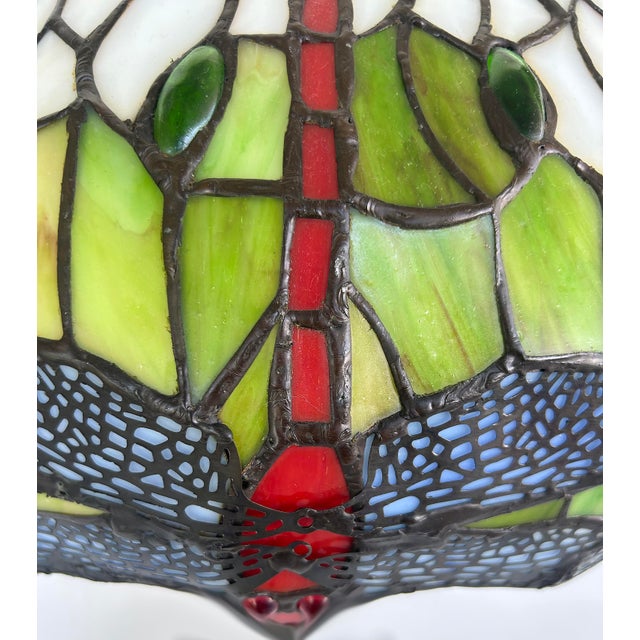 Traditional Vintage Tiffany Style Stained Glass Dragonfly Table Lamp For Sale - Image 3 of 7