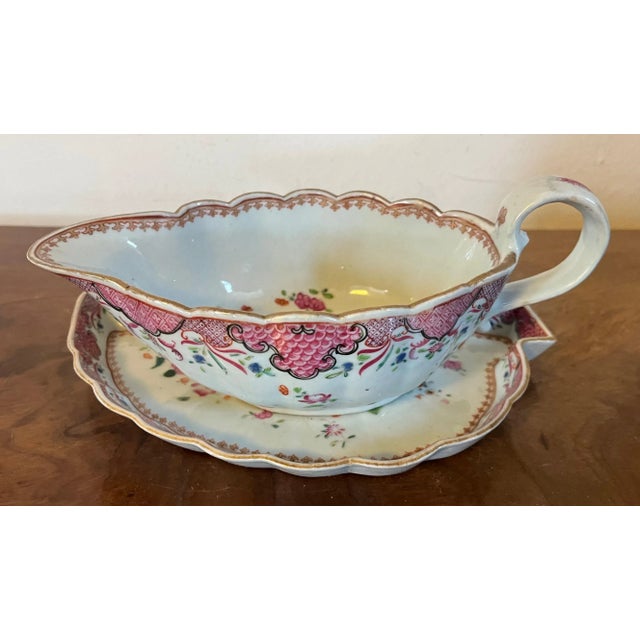 18th Century Antique 18th Century Chinese Famille Rose Porcelain Sauce or Gravy Boat & Tobacco Leaf Under Dish For Sale - Image 5 of 12