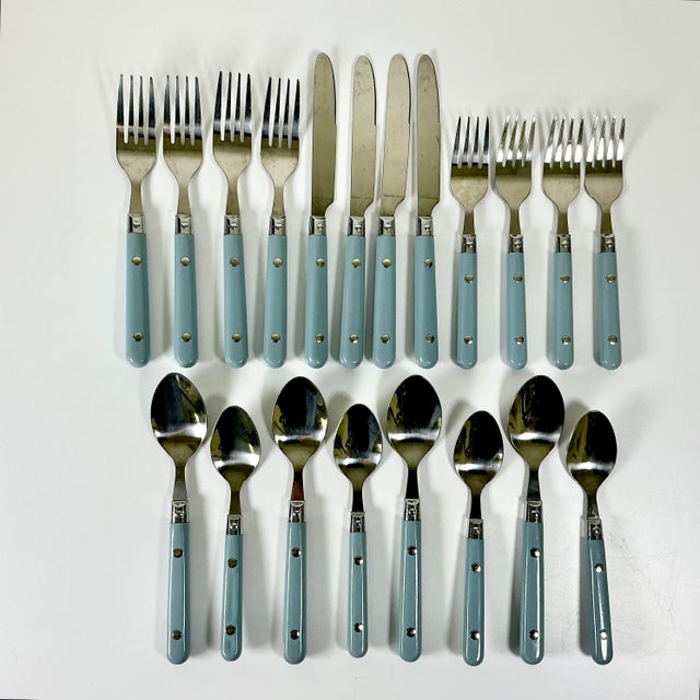 Contemporary 1970s Vintage Boho Chic Contemporary Stainless Steel French Blue Handle Flatware - Set of 20, Service for 4 For Sale - Image 3 of 11