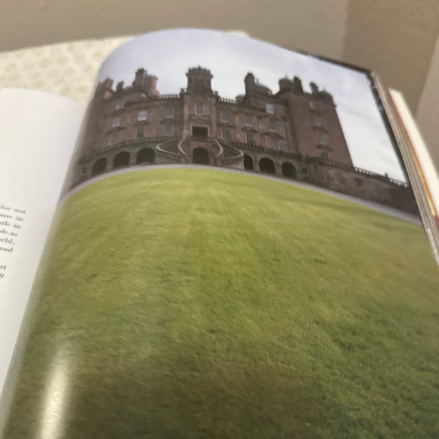 Brown "Living in Scotland" by Lesley Astaire, Roddy Martine, Fritz Von der Schulenburg 1997 For Sale - Image 8 of 12