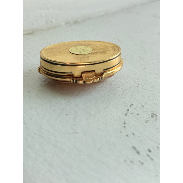 1980s Vintage 1980s Victorian Revival Estée Lauder Cameo Solid Perfume Compact For Sale - Image 5 of 14