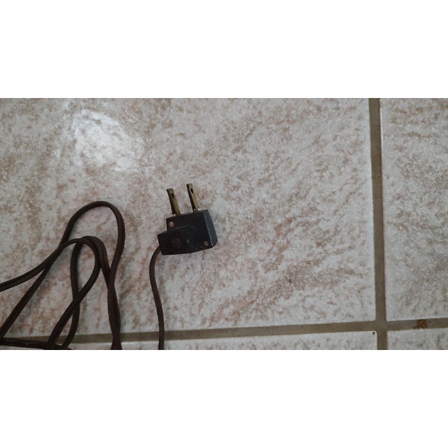 Gold 1960s MCM Two Tiered Lamp For Sale - Image 8 of 8