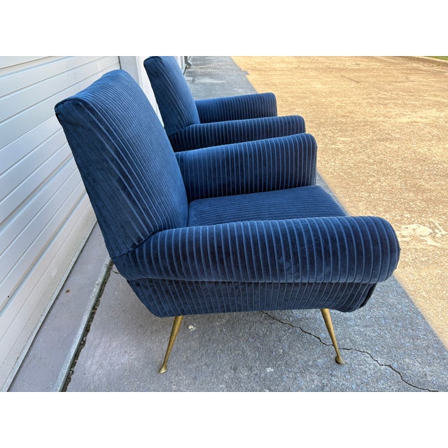 1950s Pair of Italian Modern Gio Ponti Inspired Lounge Chairs For Sale - Image 11 of 14