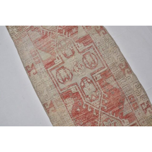 Turkish 1950s Bold Medallion Wabi-Sabi Turkish Runner For Sale - Image 3 of 10