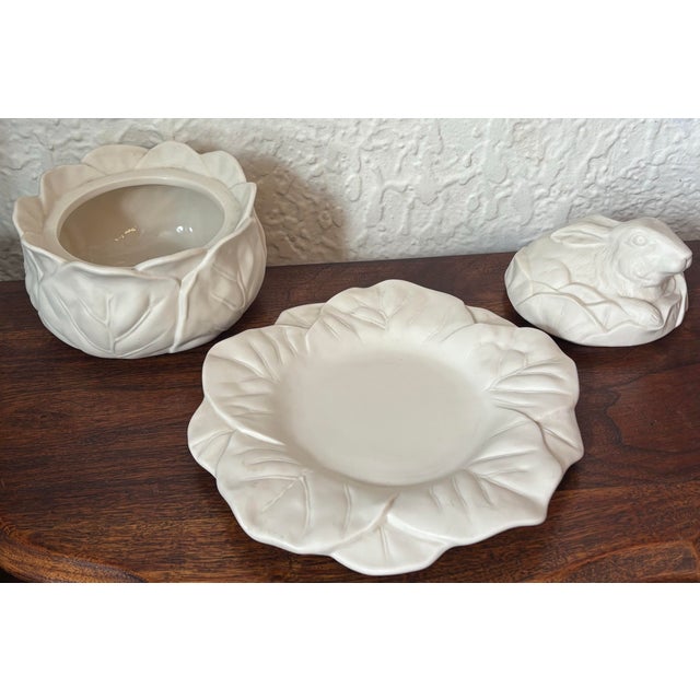Late 20th Century White Bisque Porcelain Rabbit Cabbage Tureen on Plate Attributed to Bordallo Pinheiro For Sale - Image 9 of 10