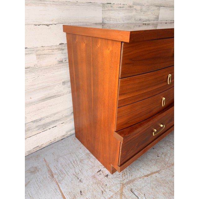 Bassett Furniture Vintage Bassett Dresser For Sale - Image 4 of 7
