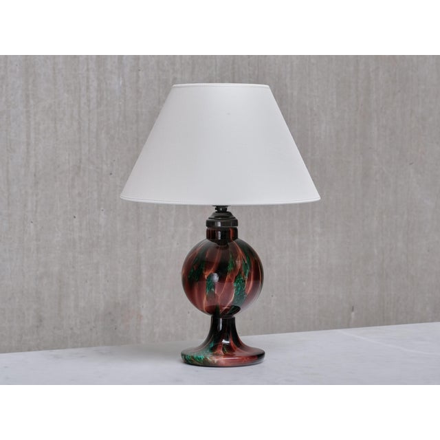 Table Lamp in Emerald and Red Marbled Glass from Pukebergs Glasbruk, Sweden, 1920s For Sale - Image 3 of 12