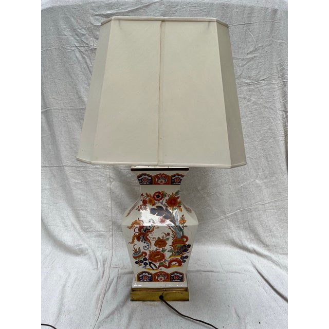 Hollywood Regency Vintage Imari Porcelain Lamp For Sale - Image 3 of 10