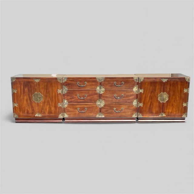 1970s Rare Vintage Henredon Campaign 6 Drawer Chinoiserie Pan Asian Dresser For Sale - Image 5 of 8