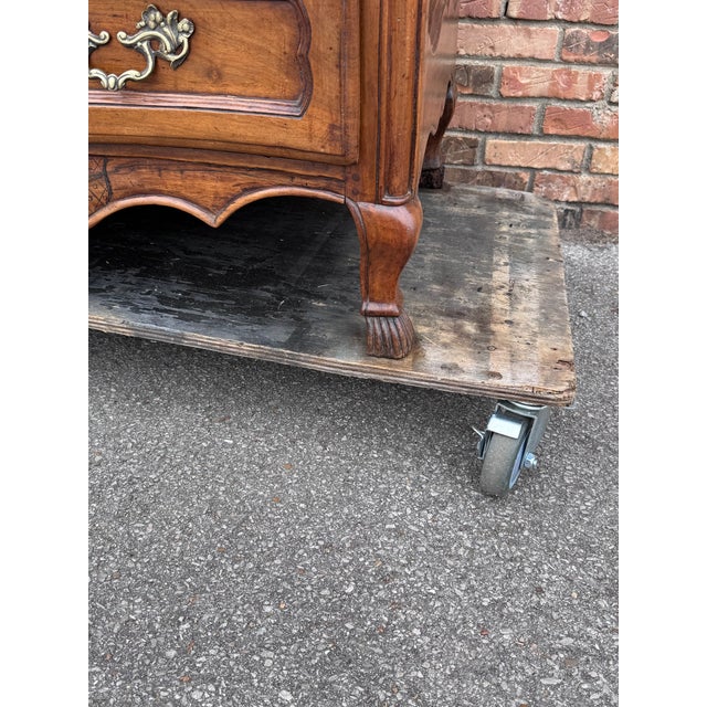 Mid 18th Century 18th Century French Chest/Commode For Sale - Image 5 of 15