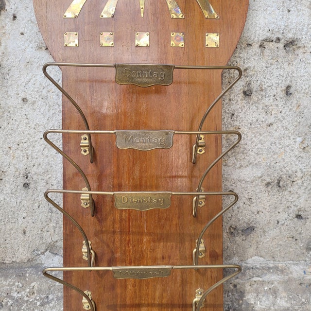 Art Deco Wall-Mounted Magazine Rack in Wood and Gilt Brass, Germany, 1930s For Sale - Image 16 of 18
