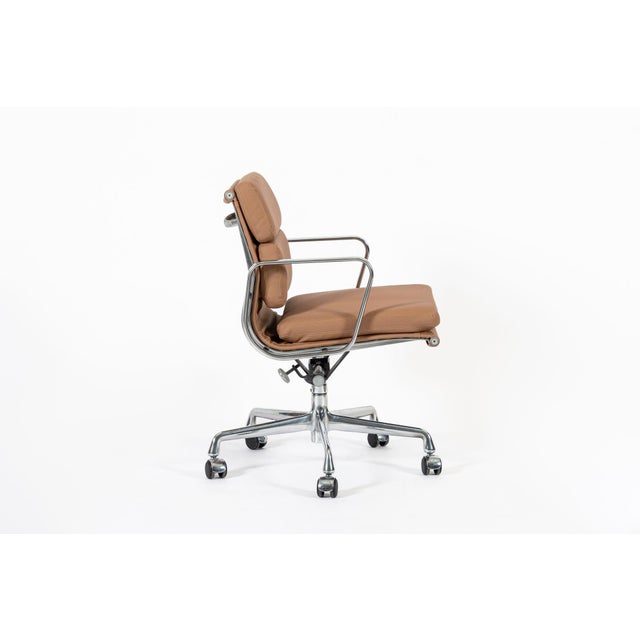 Brown Eames for Herman Miller Aluminum Group Office Chair in Schumacher Vegan Leather For Sale - Image 8 of 13