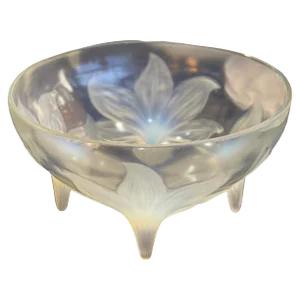 Opalescent Bowl by René Lalique