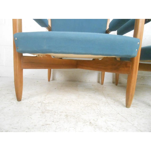 1970s Mid-Century Modern Armchairs - a Pair For Sale In New York - Image 6 of 10
