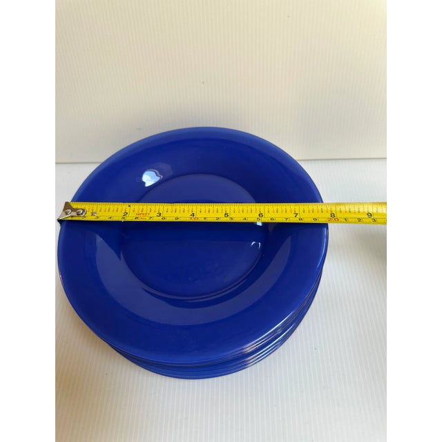 Vintage Mid-Century Modern Arcoroc France Luncheon Plates in Cobalt Blue Color- Set of 12 For Sale - Image 4 of 10