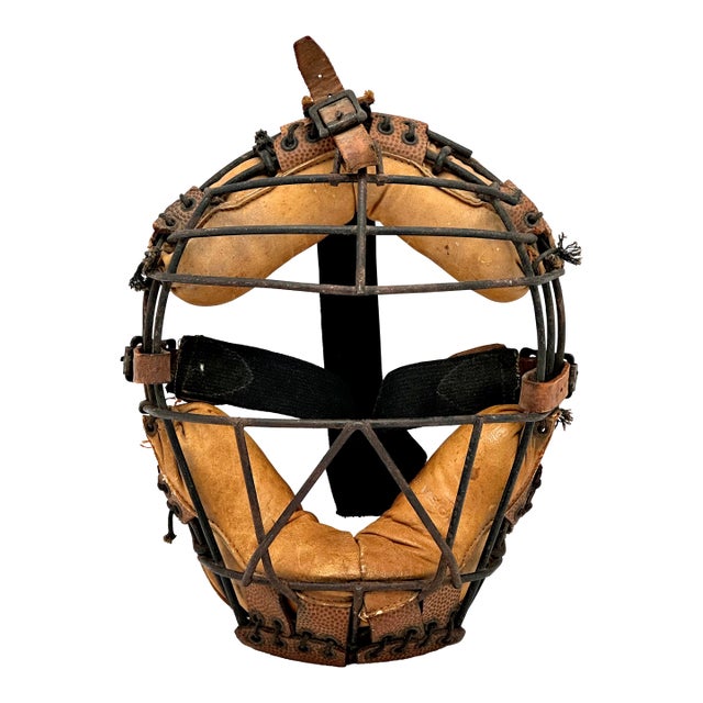 Vintage American Baseball Game Catchers Mask For Sale