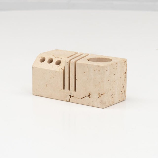 Italian desk organizer from the 1960s–70s, manufactured by Fratelli Mannelli and crafted from solid Rapolano travertine....