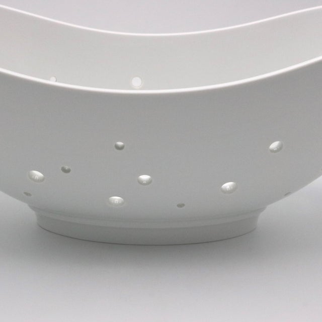 1960s KPM Porcelain Flower Boat Germany 1960 For Sale - Image 5 of 7